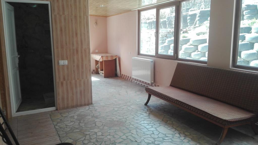 Guest House Sabauri Kazbegi Luaran gambar